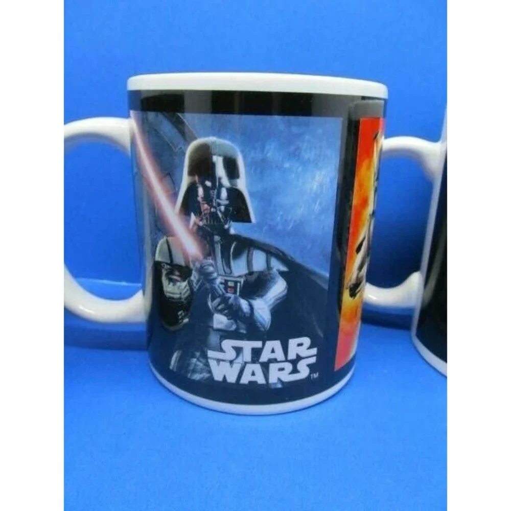 Star Wars Different Graphics Typography Collectible Gallerie Mugs Bundle of 4